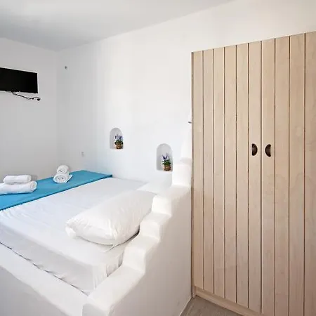 Marina's House 투를로스