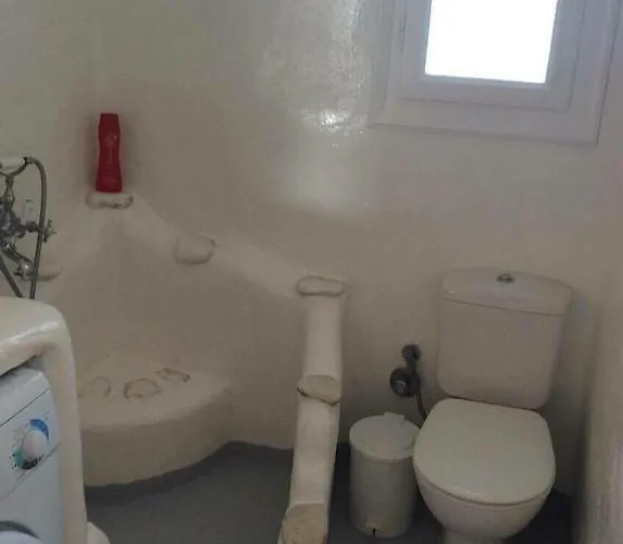 Marina's House Tourlos